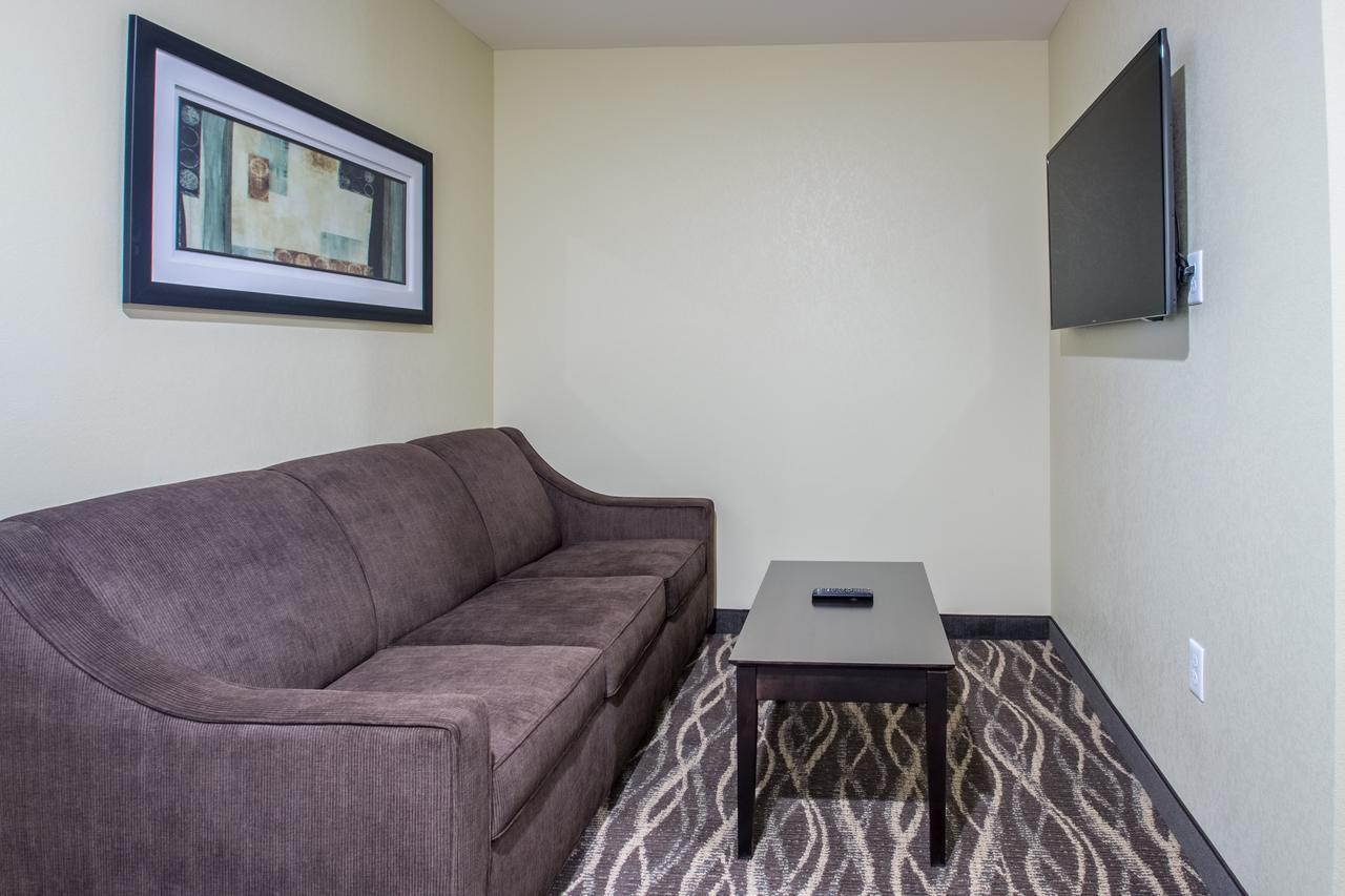 Cobblestone Inn & Suites - St Marys St. Marys Buitenkant foto
